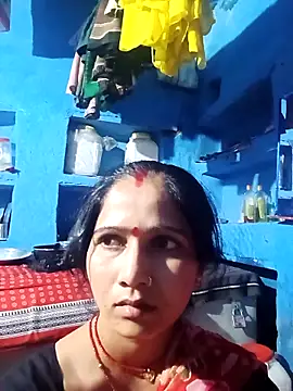 Jooli xx online show from 11, 3, 2026