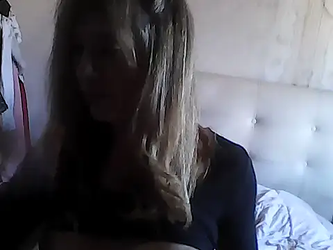 Transfanny online show from 12, 9, 2025