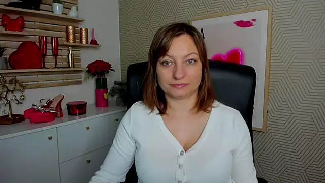 angelaSamt online show from 8, 4, 2026