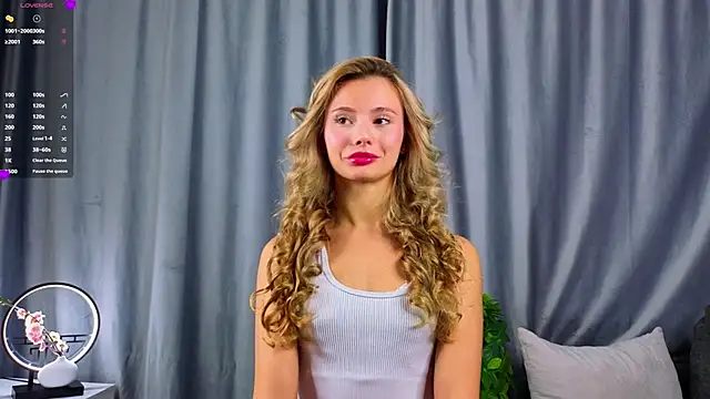 NaughtySeraphine online show from 11, 2, 2026