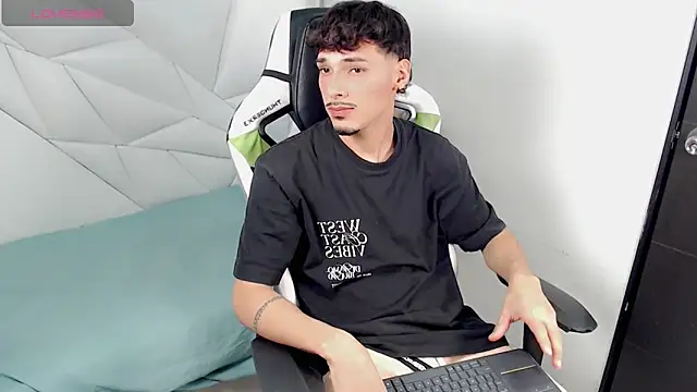 yankees  online show from 16, 11, 2025