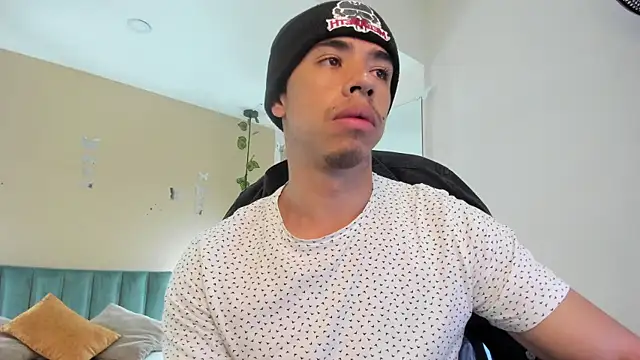 Muscle Scott online show from 19, 12, 2025