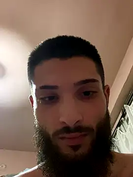 Snapshot of eetme827 chatting on 2, 11, 2025 eetme827 online show from 2, 11, 2025