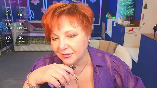 Kira Kenett online show from 17, 12, 2025