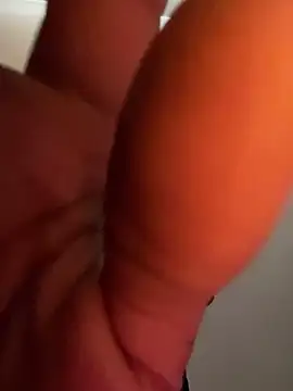 Snapshot of dmmeformerch chatting on 18, 2, 2026 dmmeformerch online show from 18, 2, 2026