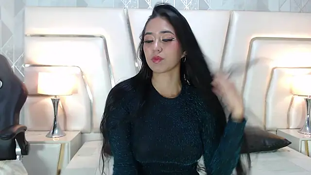 VioletPons online show from 1, 11, 2025