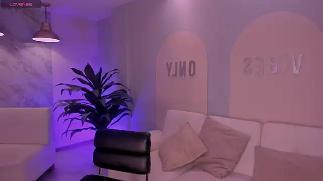 SussyBellX online show from 14, 2, 2026