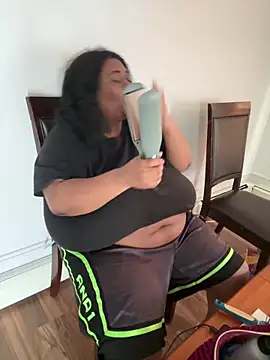 Snapshot of bunbun420247 chatting on 2, 3, 2026 bunbun420247 online show from 2, 3, 2026