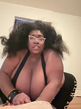 Snapshot of bunbun420247 chatting on 3, 3, 2026 bunbun420247 online show from 3, 3, 2026