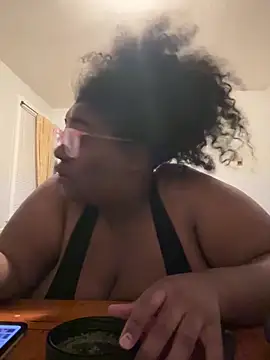 Snapshot of bunbun420247 chatting on 13, 4, 2026 bunbun420247 online show from 13, 4, 2026