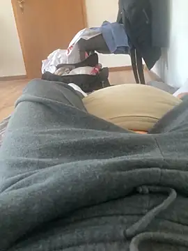 couplebest1 online show from 25, 2, 2026