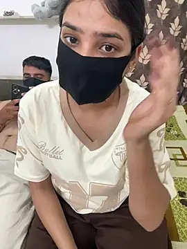 Sex Queen aaraya online show from 27, 6, 2026