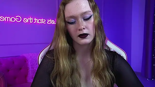 Snapshot of AgataFoxley chatting on 5, 5, 2026 AgataFoxley online show from 5, 5, 2026