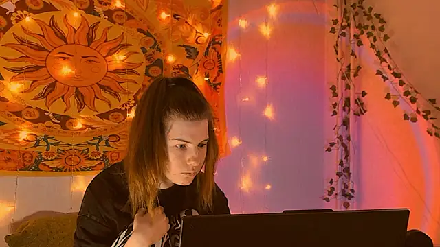 AliceCUNTach online show from 13, 2, 2026