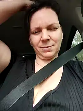 aussiepeaches online show from 18, 1, 2025