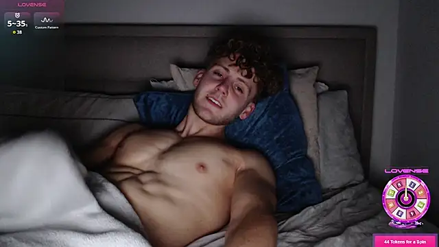 DominantAlex18 online show from 10, 3, 2026