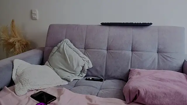 0ne 0f 0ne online show from 4, 3, 2026