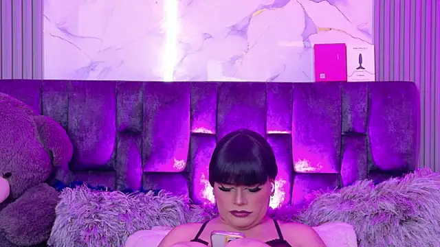 Snapshot of Ava_Cristi chatting on 4, 6, 2026 Ava Cristi online show from 4, 6, 2026