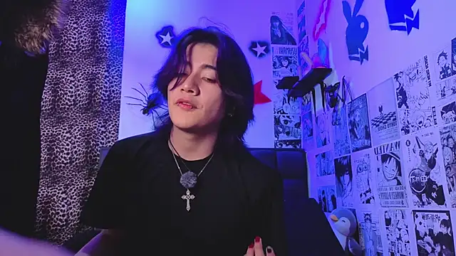 Snapshot of Vamps_Lovers chatting on 14, 11, 2025 Vamps Lovers online show from 14, 11, 2025