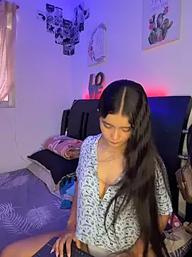 Ashley and Zoe online show from 4, 4, 2026