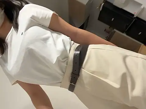 hikiwarinatto xoxo online show from 19, 6, 2026