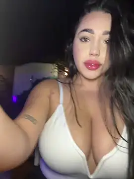 SofiaWildee online show from 5, 2, 2026