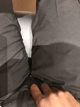 Snapshot of DarkSkiined chatting on 29, 10, 2025 DarkSkiined online show from 29, 10, 2025