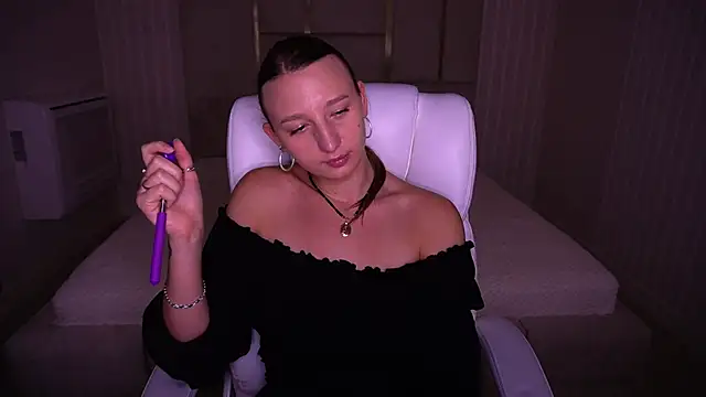 LioraFox online show from 26, 11, 2025