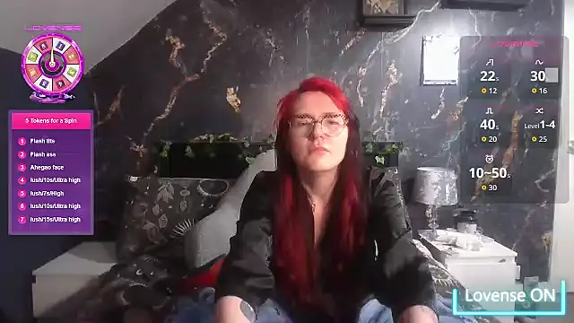 Snapshot of Harley-Moon chatting on 13, 1, 2026 Harley-Moon online show from 13, 1, 2026