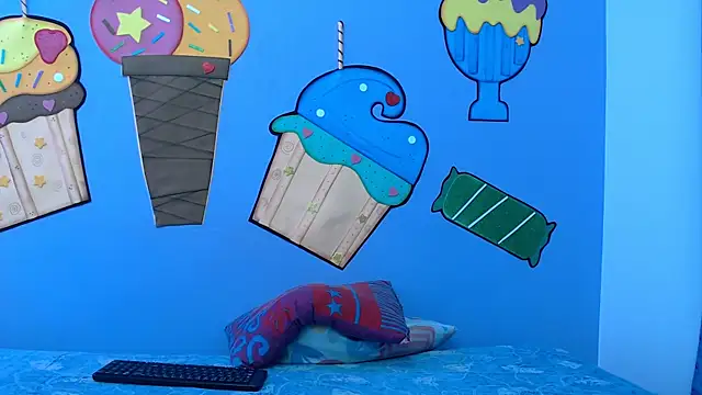 Snapshot of valeria18sexy chatting on 15, 9, 2025 valeria18sexy online show from 15, 9, 2025