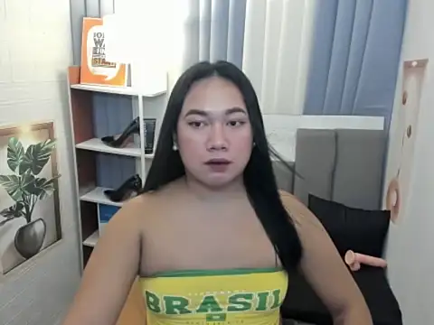 TsUncutKaren online show from 1, 12, 2025