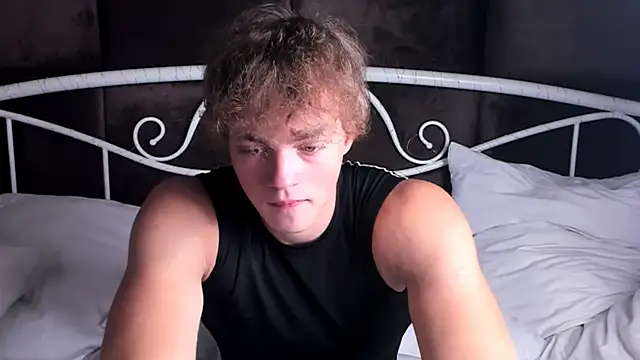 ChaseMuscular online show from 25, 9, 2025