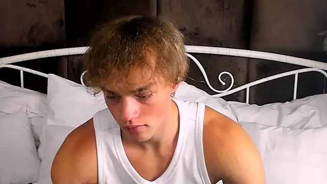 ChaseMuscular online show from 15, 10, 2025