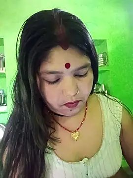 Snapshot of Priya_tyagi chatting on 16, 10, 2025 Priya tyagi online show from 16, 10, 2025