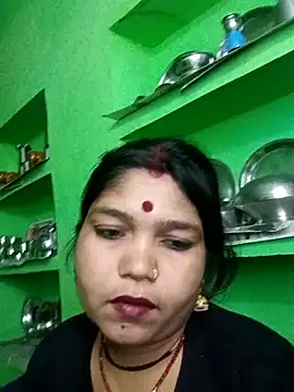 Snapshot of Priya_tyagi chatting on 17, 10, 2025 Priya tyagi online show from 17, 10, 2025