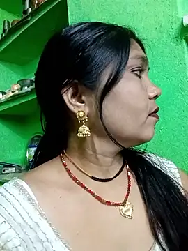 Snapshot of Priya_tyagi chatting on 20, 10, 2025 Priya tyagi online show from 20, 10, 2025