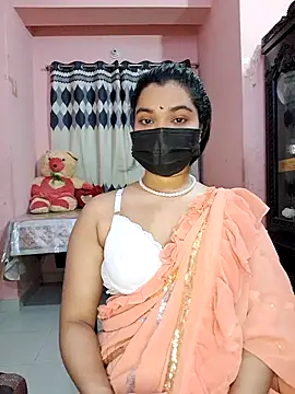 Snapshot of ariya-03 chatting on 10, 9, 2025 ariya-03 online show from 10, 9, 2025