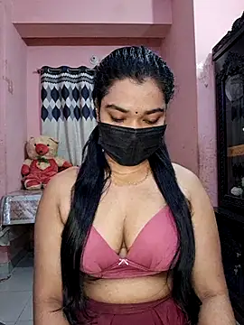 Snapshot of ariya-03 chatting on 17, 9, 2025 ariya-03 online show from 17, 9, 2025