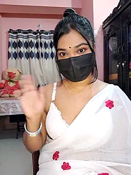 Snapshot of ariya-03 chatting on 20, 9, 2025 ariya-03 online show from 20, 9, 2025