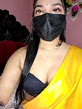 Snapshot of ariya-03 chatting on 4, 12, 2025 ariya-03 online show from 4, 12, 2025