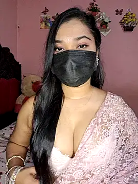Snapshot of ariya-03 chatting on 28, 7, 2026 ariya-03 online show from 28, 7, 2026