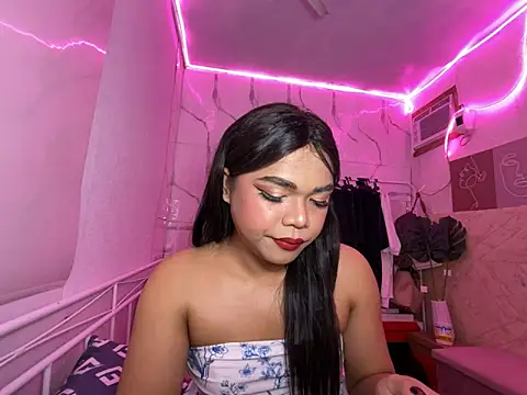 Snapshot of Sassy_lenarxx chatting on 20, 10, 2025 Sassy lenarxx online show from 20, 10, 2025