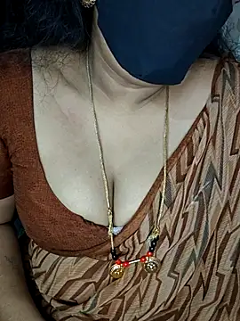 luci-queen online show from 19, 5, 2026