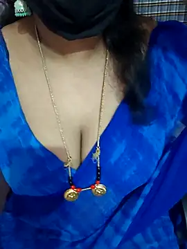 luci-queen online show from 25, 5, 2026