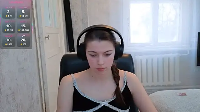 CutieAnny online show from 19, 12, 2025