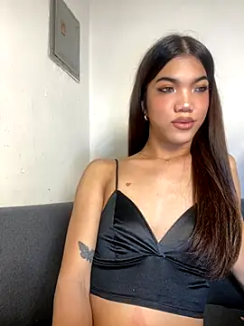 Snapshot of CassieSommereux chatting on 10, 10, 2025 CassieSommereux online show from 10, 10, 2025