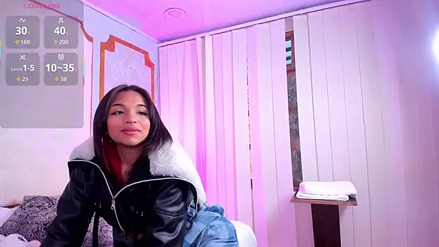 Manelyk evanss  online show from 10, 9, 2025