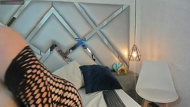 ABRILMILLER VC online show from 19, 1, 2026