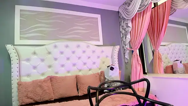 Snapshot of _camila_ortiz chatting on 16, 9, 2025  camila ortiz online show from 16, 9, 2025