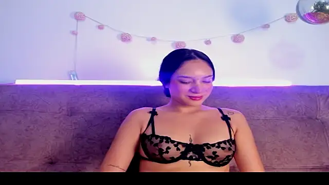 violet 77711 online show from 23, 12, 2025